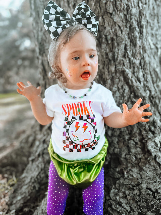 Smiley Spooky Vibes Tee